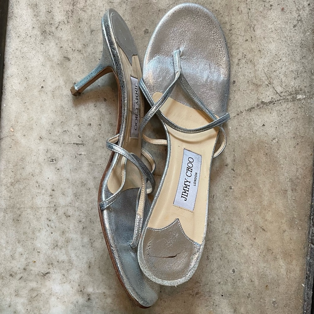 Sliver kitten heel